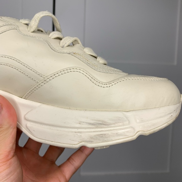 Gucci Rhyton Disk Print Beige Sneakers - Picture 8 of 9